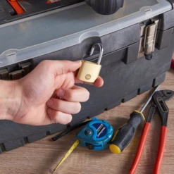 Cadenas Standard Laiton 35 Mm - Yale - Anse Acier Cémenté - 3 Clés -Magasin D'Outils Pour La Maison Élégant 2 7