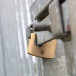 Cadenas Rectangulaire Laiton 70 Mm - Yale - Avec Anse Acier Cémenté - 3 Clés -Magasin D'Outils Pour La Maison Élégant 4 8