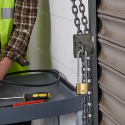 Cadenas Laiton 50 Mm - Yale - Avec Anse Ajustable En Acier Cémenté - 3 Clés -Magasin D'Outils Pour La Maison Élégant ajustable2