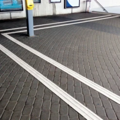 Rail De Guidage à Coller "EXTELINE 4GCe /1-5" ERP 1 à 5 Romus 4236 -Magasin D'Outils Pour La Maison Élégant exteline2